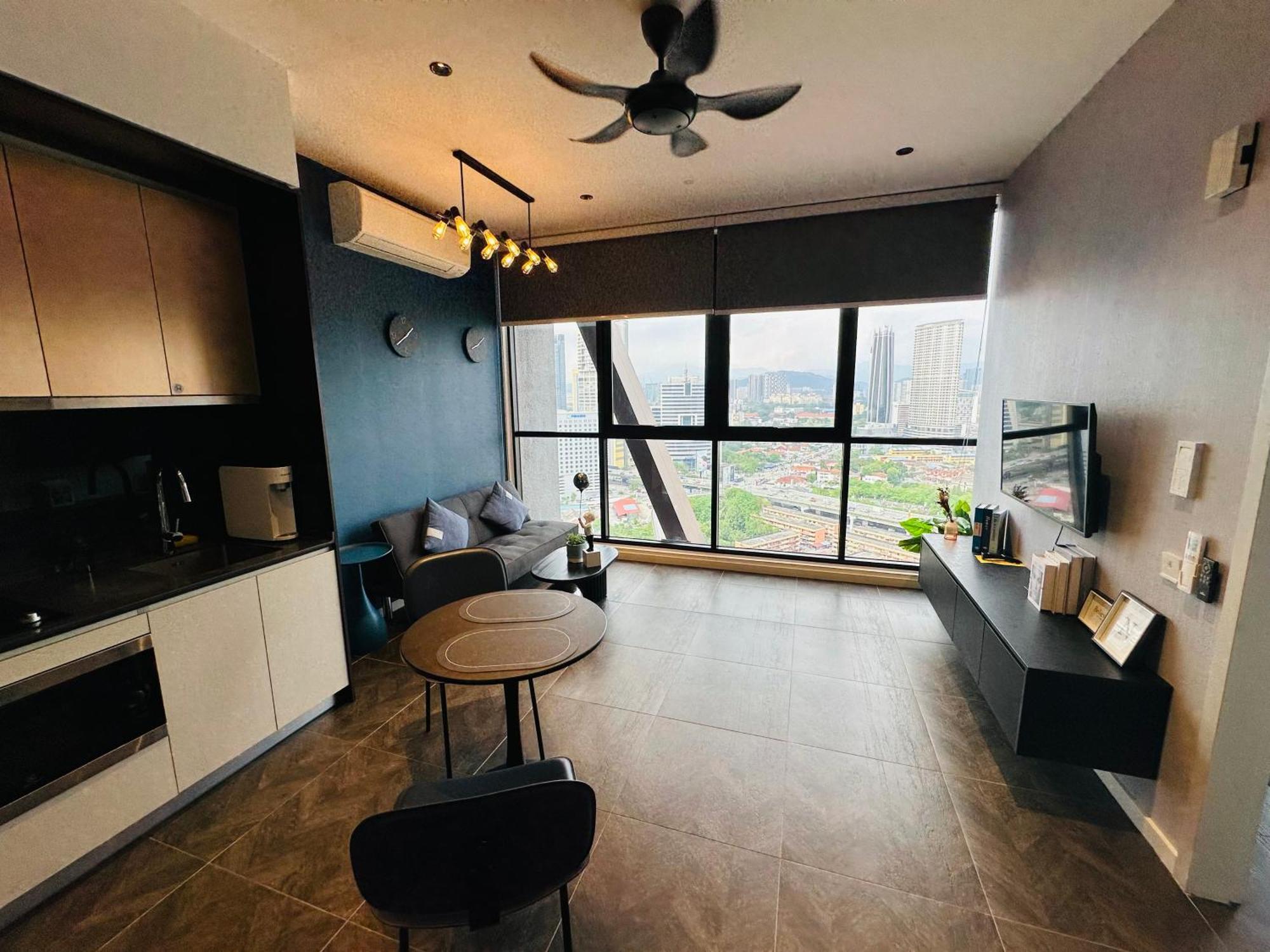 Scarletz Klcc Twintower By One39kl Apartment